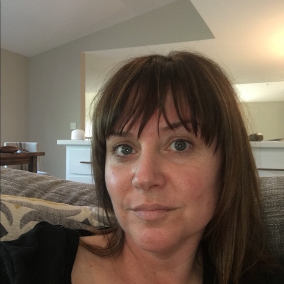 Meet your Posher, Amanda - Picture 1 of 1